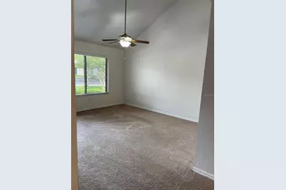 3504 NW 37th Avenue, Gainesville, FL 32605 - Photo 2