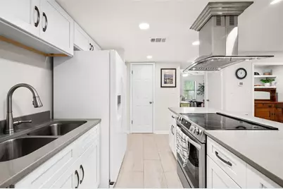 2720 NW 104th Court #B, Gainesville, FL 32606 - Photo 12