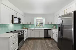 311 SW 4th St, Trenton, FL 32693 - Photo 8