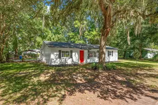 2100 SE 50th St, Gainesville, FL 32641 - Photo 2