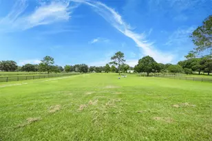 13009 NW 123rd Pl, Alachua, FL 32615 - Photo 2