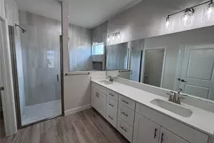 6686 SW 11th Ln, Gainesville, FL 32607 - Photo 2