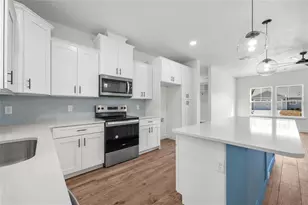 601 Fisher Dr, Bronson, FL 32621 - Photo 8