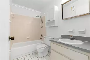 2635 SW 35th Pl, Gainesville, FL 32608 - Photo 14