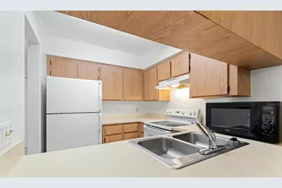 2635 SW 35th Place #506, Gainesville, FL 32608 - Photo 18