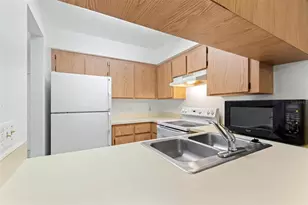 2635 SW 35th Pl, Gainesville, FL 32608 - Photo 18