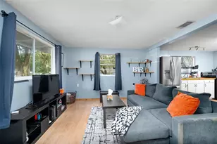 2211 SE 51st St, Gainesville, FL 32641 - Photo 2