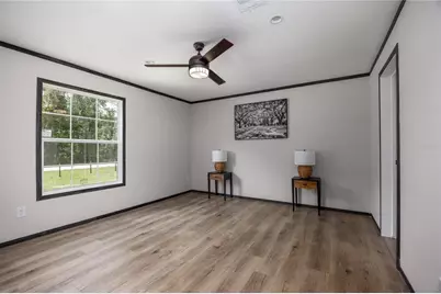 549 SW Hawaii Terrace, Fort White, FL 32038 - Photo 2