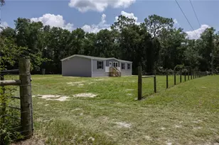 549 SW Hawaii Ter, Fort White, FL 32038 - Photo 10