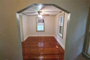 1317 NW 7th Ave, Gainesville, FL 32603 - Photo 4