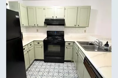 89 SE 16th Avenue #P303, Gainesville, FL 32601 - Photo 2