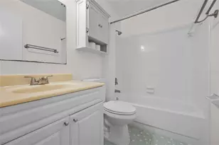 4219 NW 30th Ter, Gainesville, FL 32605 - Photo 18