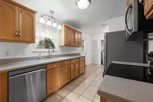 4219 NW 30th Ter, Gainesville, FL 32605 - Photo 6