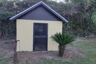 1014 SE 10th St, Gainesville, FL 32601 - Photo 14