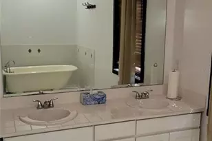 1014 SE 10th St, Gainesville, FL 32601 - Photo 10