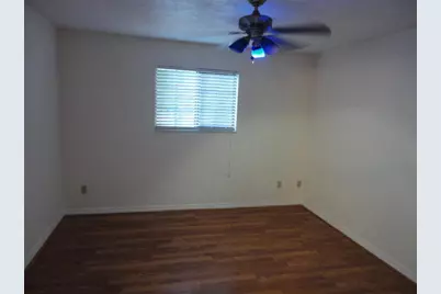 852 SW 58th Terrace, Gainesville, FL 32607 - Photo 8