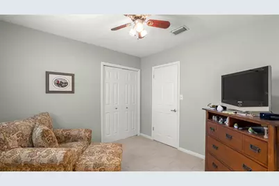 2138 NW 30th Place, Gainesville, FL 32605 - Photo 18