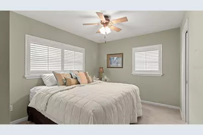 2138 NW 30th Place, Gainesville, FL 32605 - Photo 12