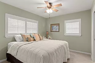 2138 NW 30th Pl, Gainesville, FL 32605 - Photo 12