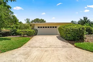 2138 NW 30th Pl, Gainesville, FL 32605 - Photo 6