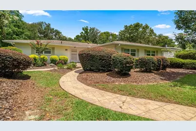 2138 NW 30th Place, Gainesville, FL 32605 - Photo 4