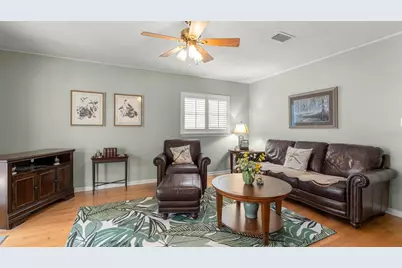 2138 NW 30th Place, Gainesville, FL 32605 - Photo 8