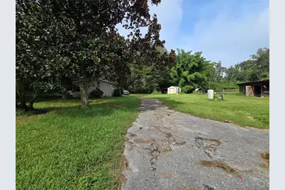 4901 NW 152nd Lane, Reddick, FL 32686 - Photo 4