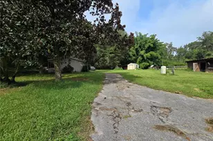 4901 NW 152nd Ln, Reddick, FL 32686 - Photo 4