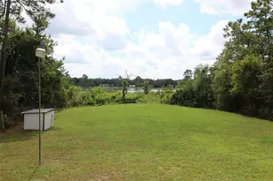 205 Susan St, Interlachen, FL 32148 - Photo 6