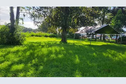 1521 NW 27th Avenue, Ocala, FL 34475 - Photo 2