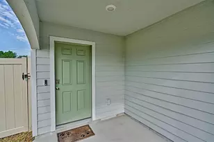 1100 NW 248th Dr, Newberry, FL 32669 - Photo 4