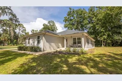 601 SE 4th Avenue, Melrose, FL 32666 - Photo 2