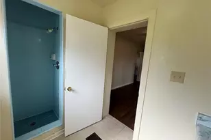 501 SE 14th St, Gainesville, FL 32641 - Photo 16