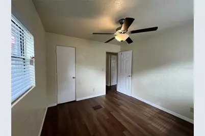 501 SE 14th Street, Gainesville, FL 32641 - Photo 12