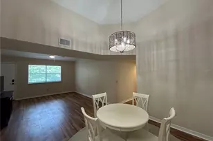 2360 SW Archer Rd, Gainesville, FL 32608 - Photo 8