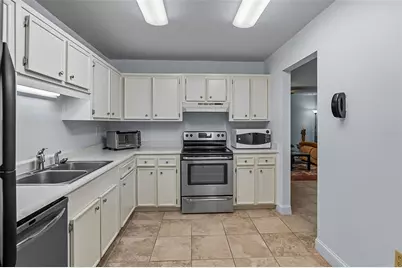 2746 SW 14 Drive #2746, Gainesville, FL 32608 - Photo 14