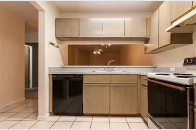 3424 NW 37th Avenue, Gainesville, FL 32605 - Photo 2