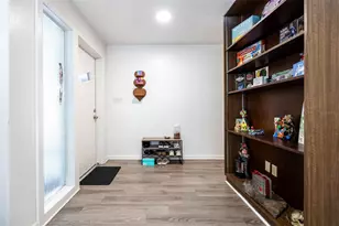 749 NW 34th St, Gainesville, FL 32607 - Photo 10