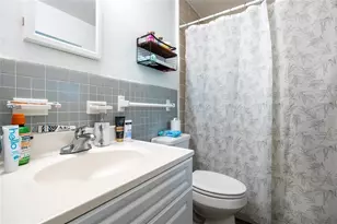 749 NW 34th St, Gainesville, FL 32607 - Photo 30