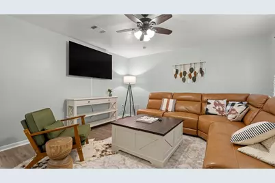 25701 SW 19th Avenue, Newberry, FL 32669 - Photo 2