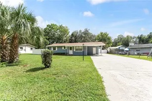 2212 NE 36th St, Ocala, FL 34479 - Photo 2