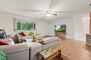 10909 SW 83rd Ct, Ocala, FL 34481 - Photo 8