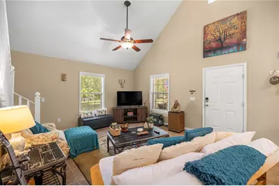 694 SW Quarter Ln, Fort White, FL 32038 - Photo 12