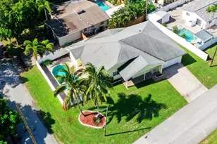 4361 NE 13th Terrace, Oakland Park, FL 33334 - Photo 2