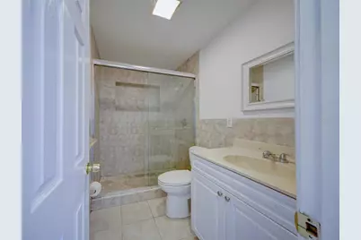 4361 NE 13th Terrace, Oakland Park, FL 33334 - Photo 26