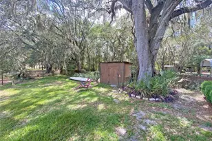 148 Swan Lake Dr, Melrose, FL 32666 - Photo 24