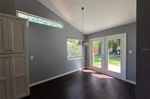 1207 SW 255th St, Newberry, FL 32669 - Photo 10