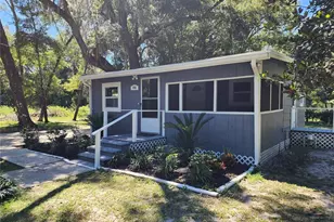 106 SW 6th St, Micanopy, FL 32667 - Photo 2