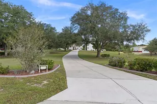 8921 W Wauchula Dr, Crystal River, FL 34428 - Photo 2