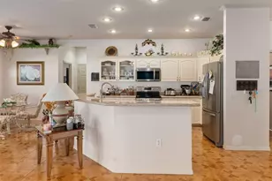 8921 W Wauchula Dr, Crystal River, FL 34428 - Photo 10